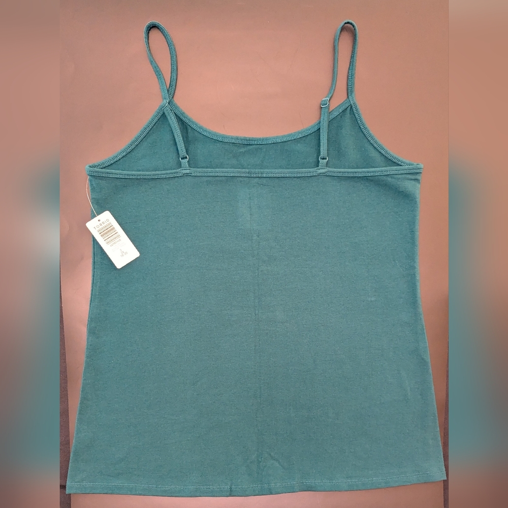 Torrid Foxy Cami Botanical Green Size 2 NWT - Picture 6 of 10